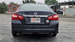 نيسان ألتيما